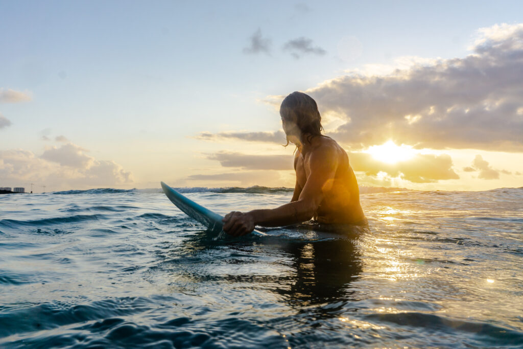 microdosing surfer during discussion on addiction relief